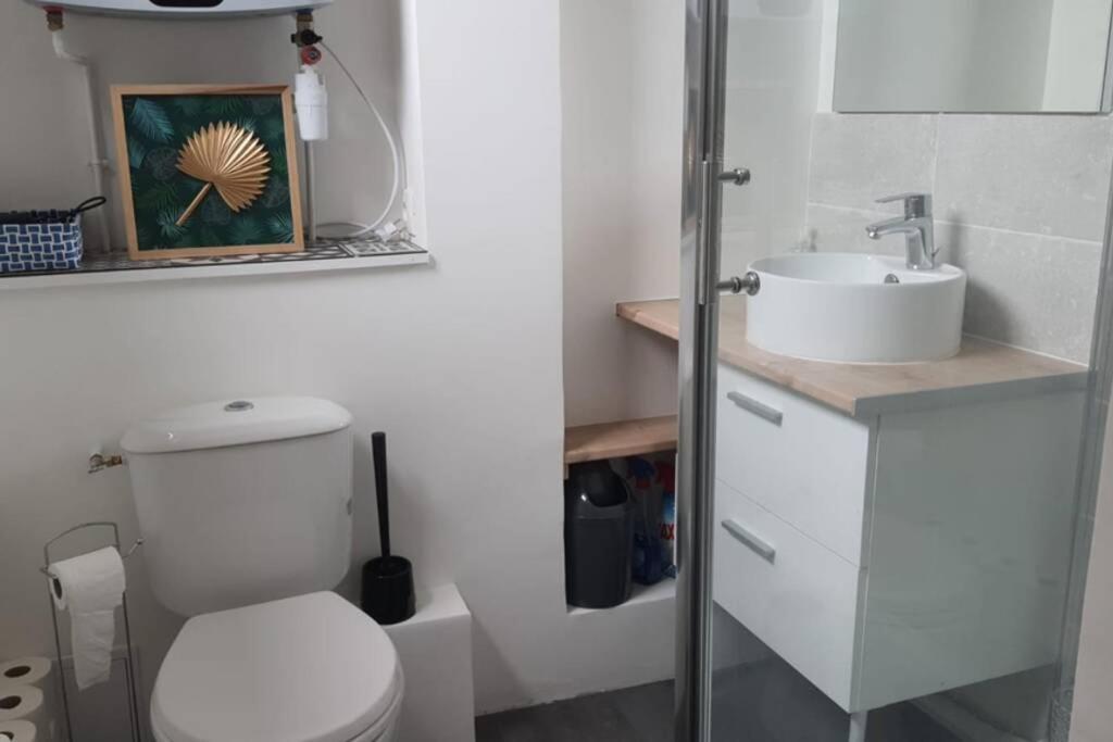Appartement lumineux au centre de dieppe, calme, Pass sanitaire non obligatoire Extérieur photo